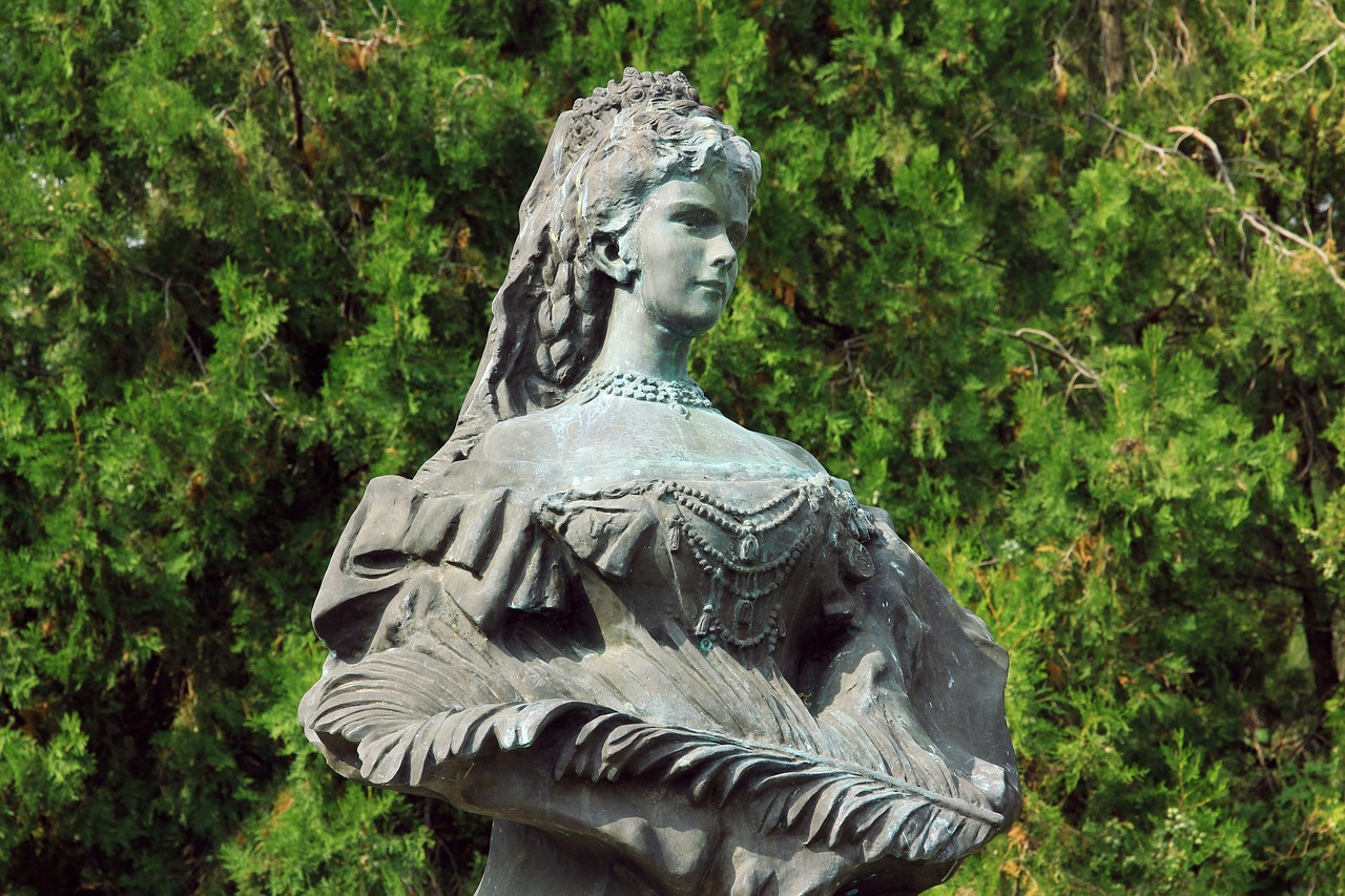 sisi, erzsebet, elizabeth, haircut, statue, a woman, empress, sisi, sisi, sisi, elizabeth, empress, empress, empress, empress, empress