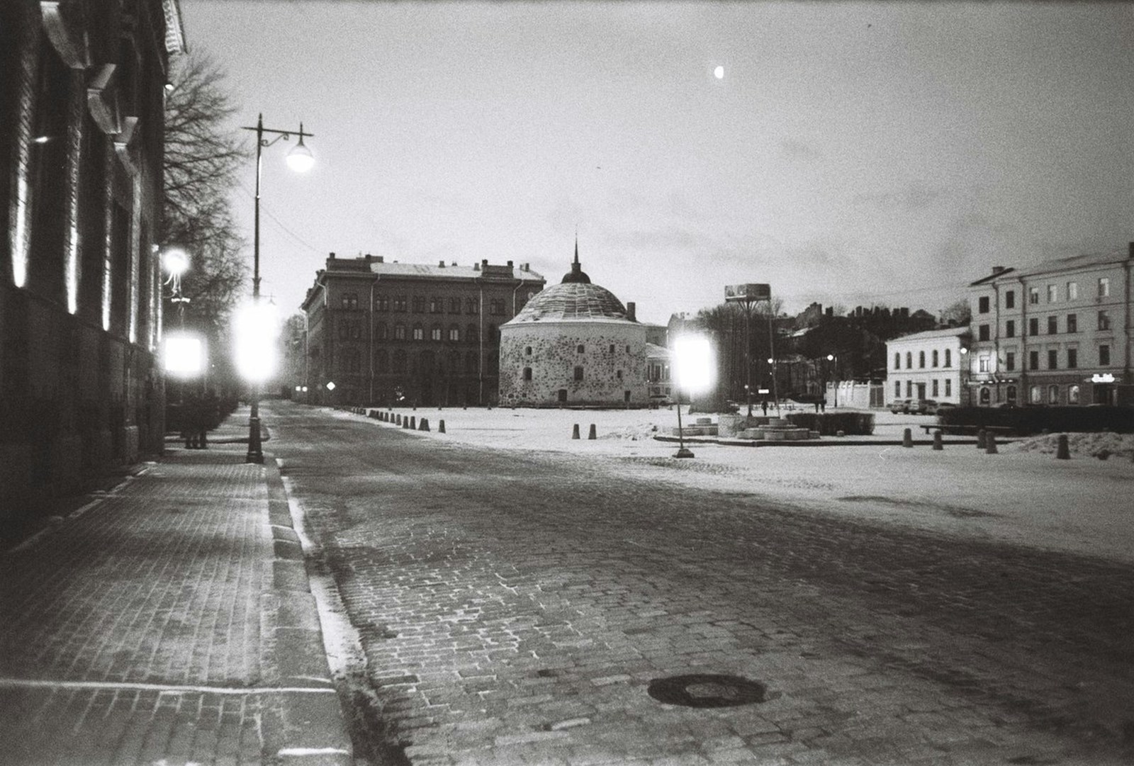 grayscale photograph yof road